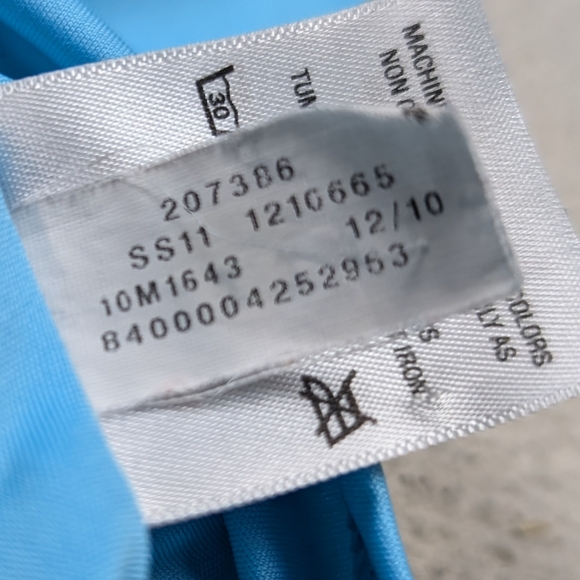 Under Armour Green Semi-Fitted Heat Gear Workout T-shirt Blue Women's Size Large - Picture 7 of 15